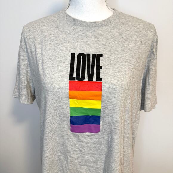 H&M Love Pride Rainbow Flag T Shirt In Gray Size Medium - Picture 1 of 6